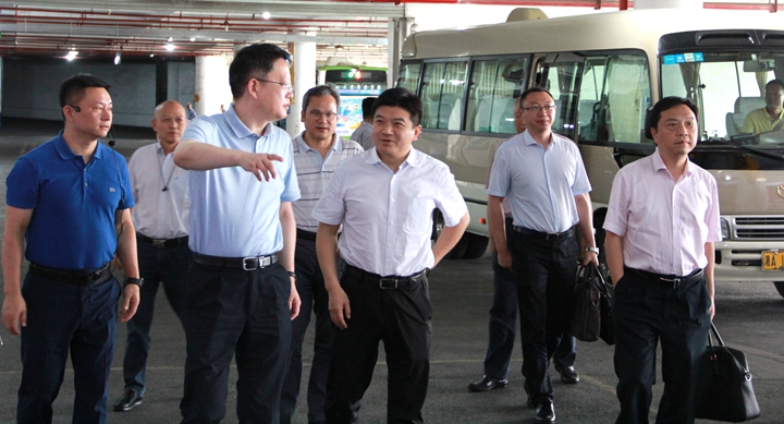 邱繼興副市長(zhǎng)調(diào)研公交改革